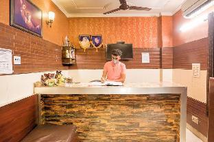 shri sai guest house opp azadpur main mandi