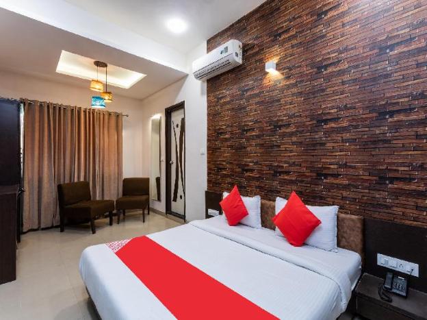 hotel rk residency opposite isbt sector 43 chandigarh
