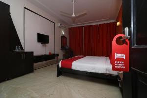 hotel rk residency opposite isbt sector 43 chandigarh
