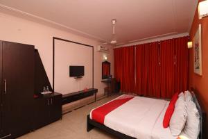 hotel rk residency opposite isbt sector 43 chandigarh