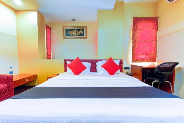 hotel o new raj kamal