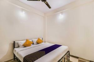 spot on 67205 hotel ajay