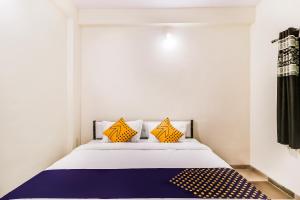 spot on 67205 hotel ajay