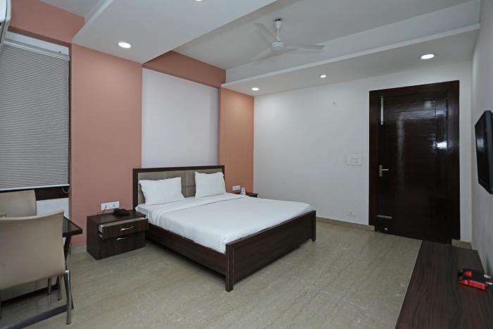 spot on 73780 hotel pravin