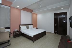 Spot On 73780 Hotel Pravin,Latur>>Gangapur,3 star