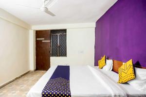 spot on hotel harrys 1 near select citywalk mall