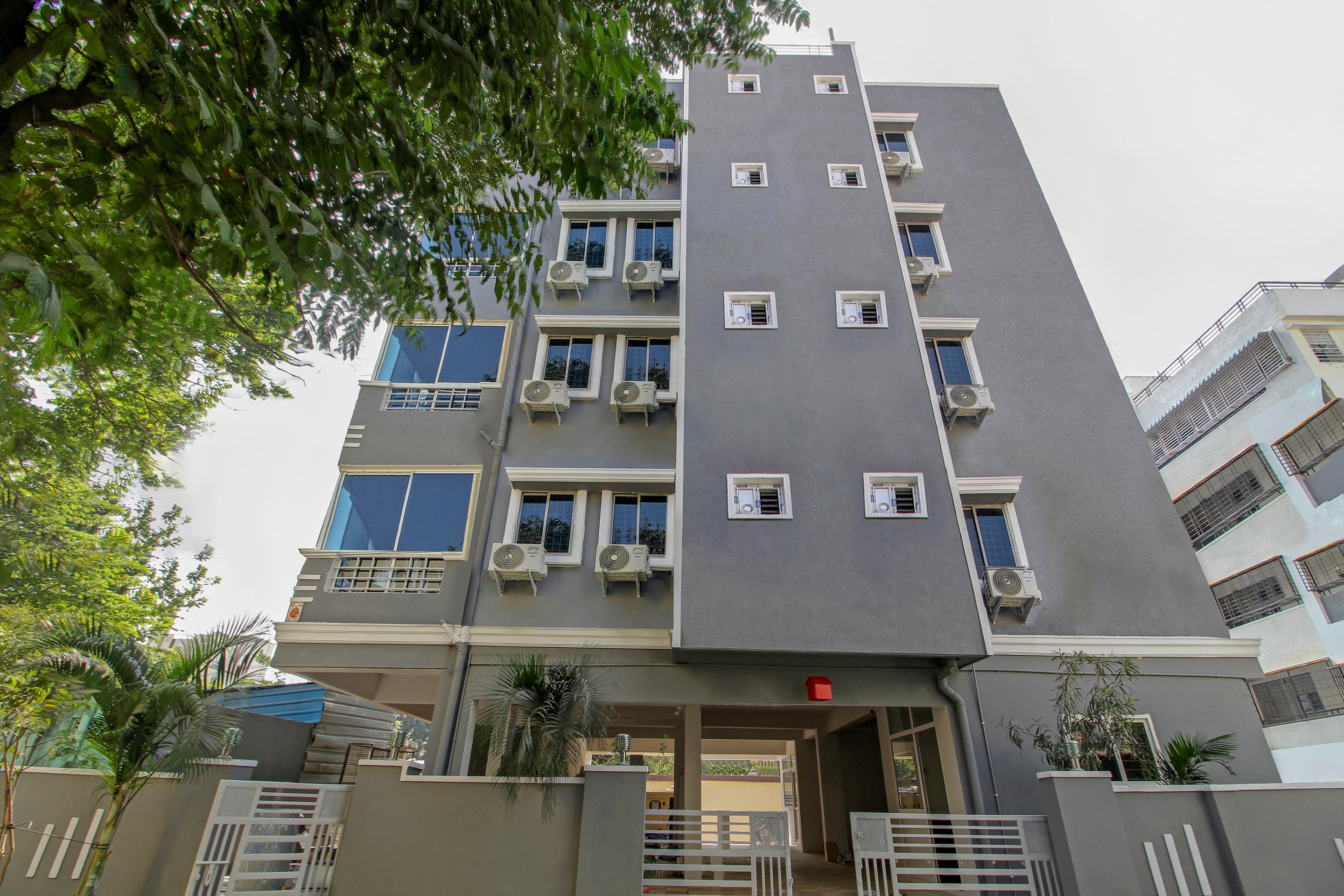 collection o vennela residency