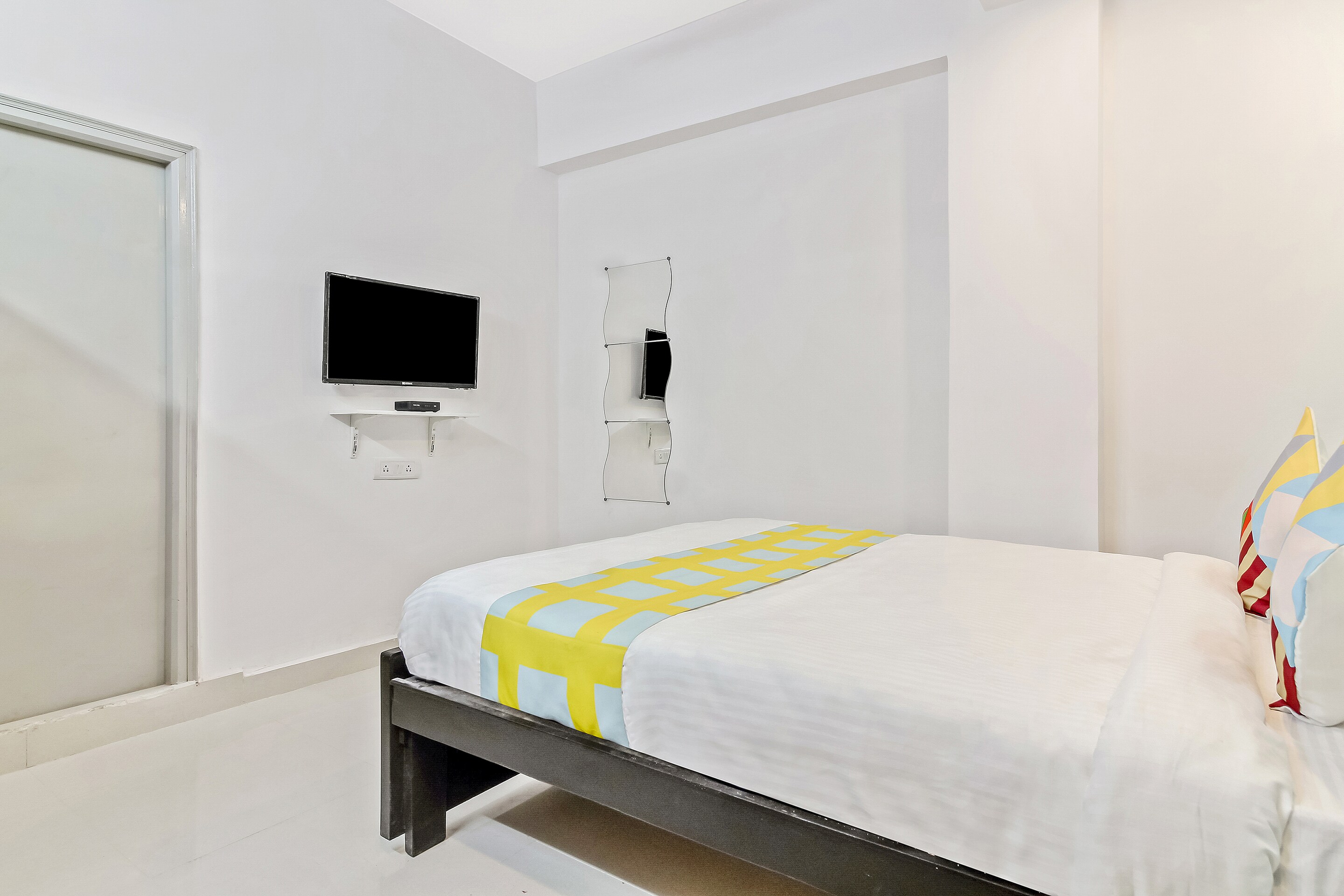 collection o vennela residency