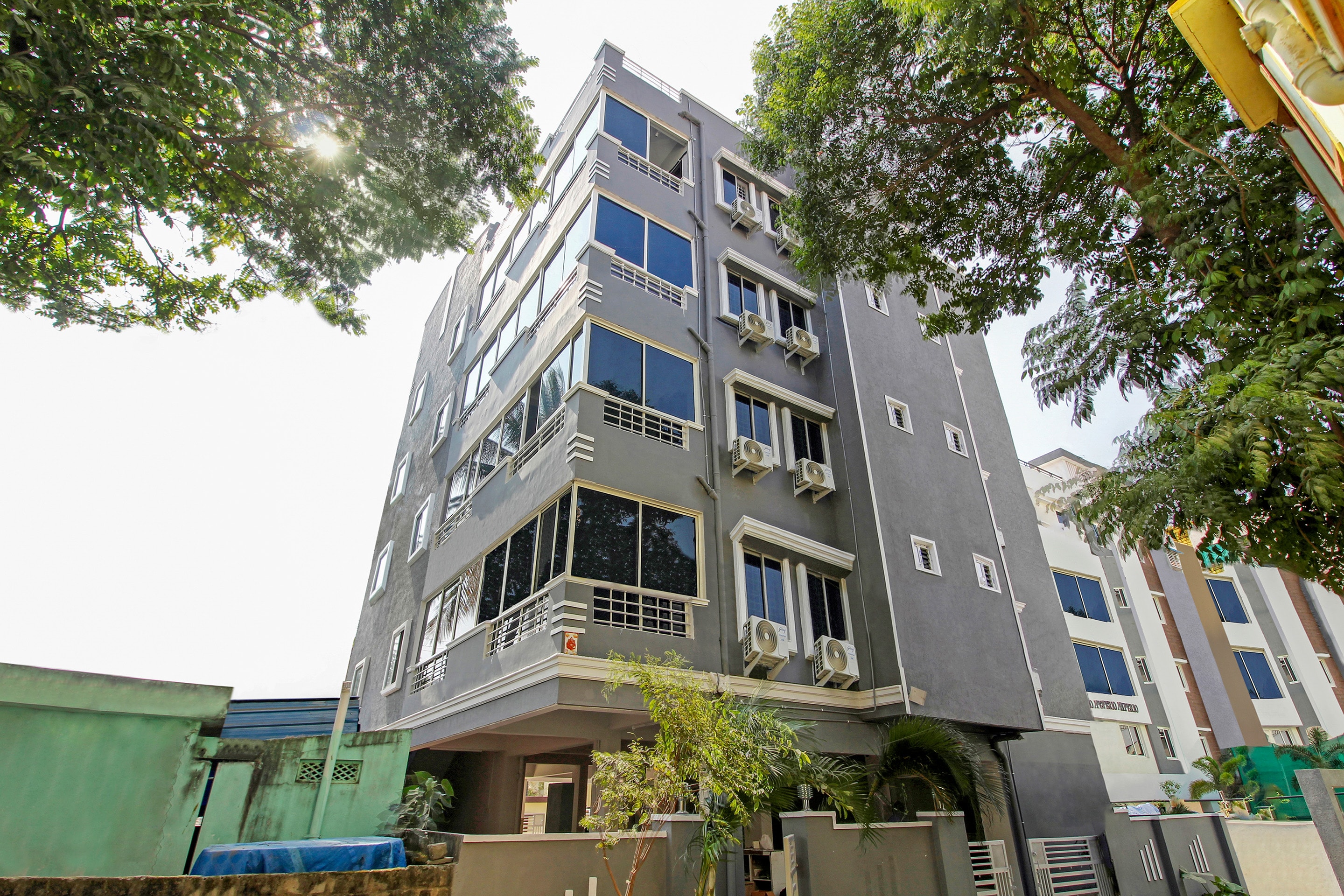 collection o vennela residency