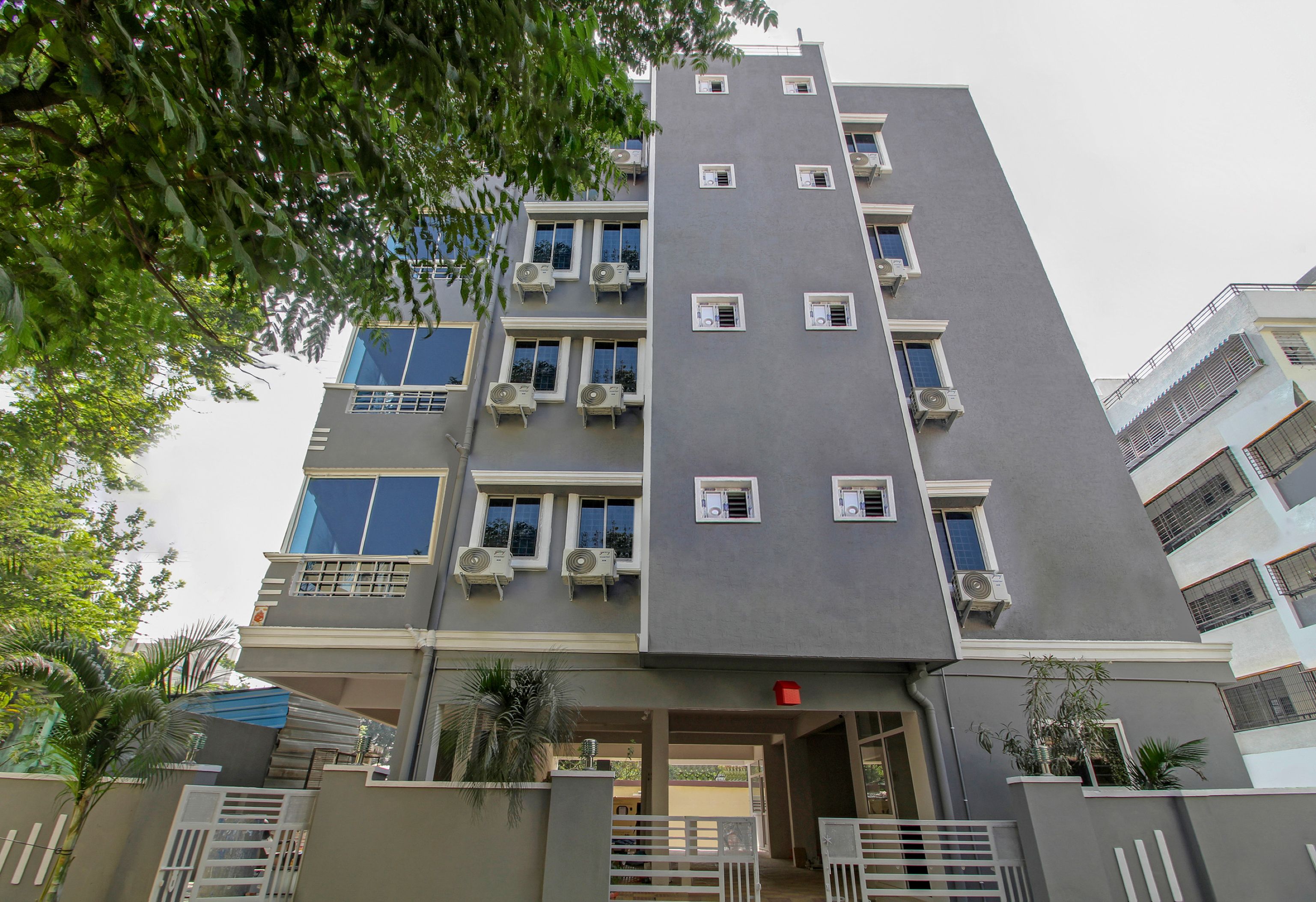 collection o vennela residency