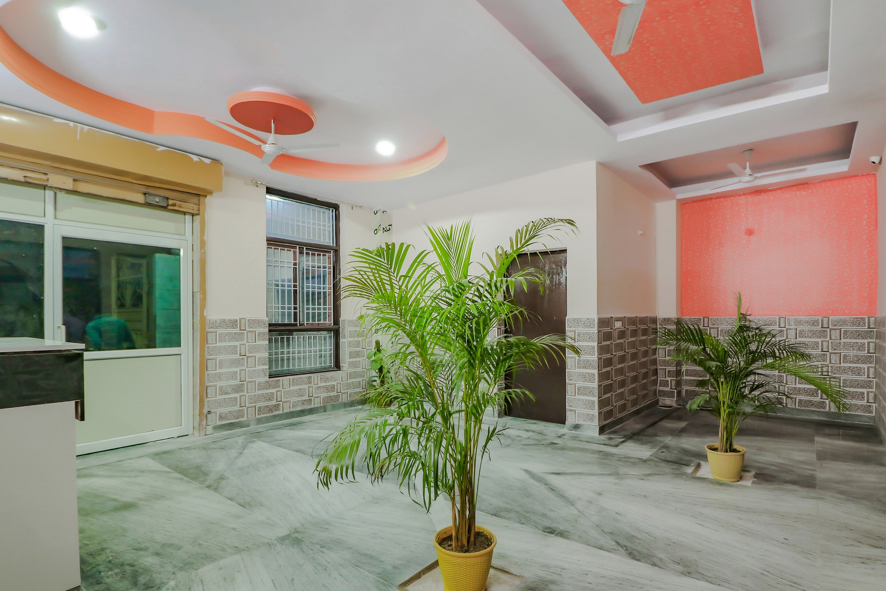 hotel o primrose hotels near noida sector 76 metro station