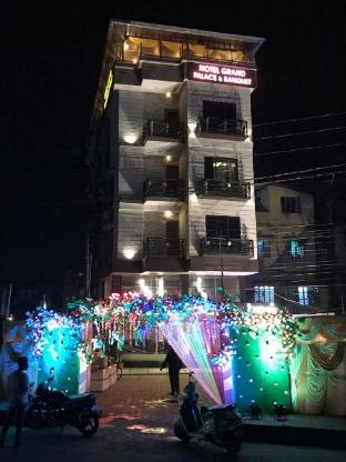 hotel grand palace and banquet