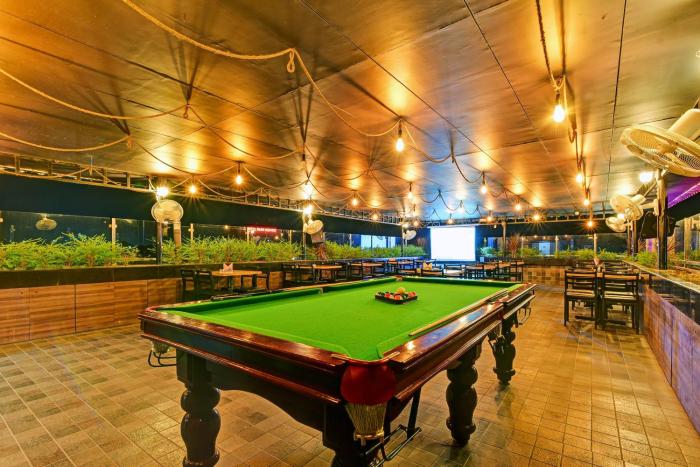 hotel grand palace and banquet