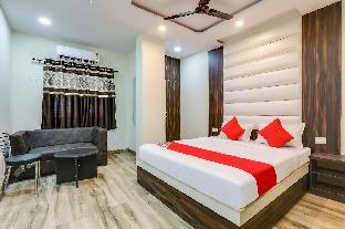 oyo 75217 hotel navya grand