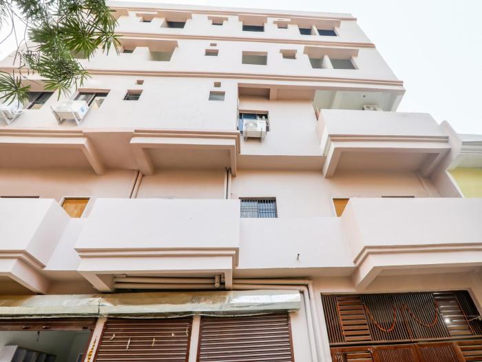 oyo 75217 hotel navya grand