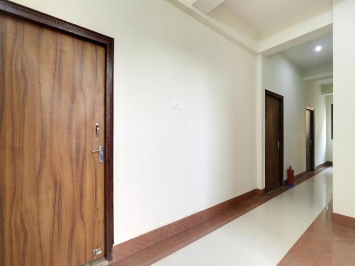oyo 75217 hotel navya grand