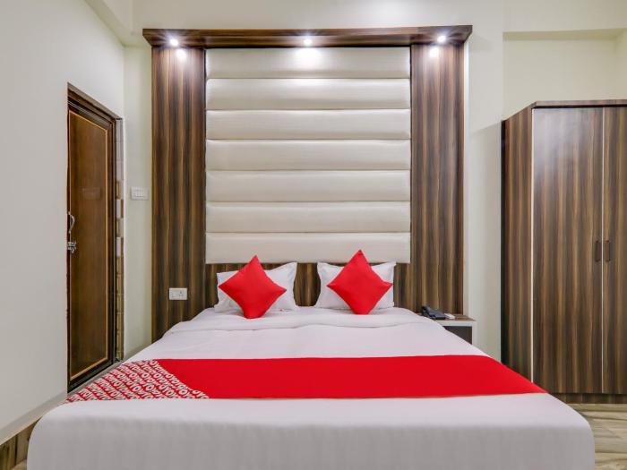 oyo 75217 hotel navya grand