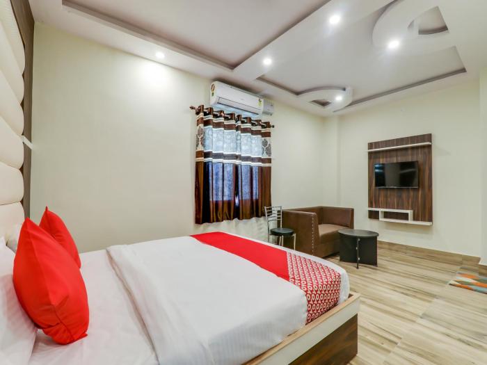oyo 75217 hotel navya grand