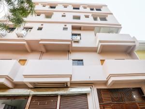 oyo 75217 hotel navya grand