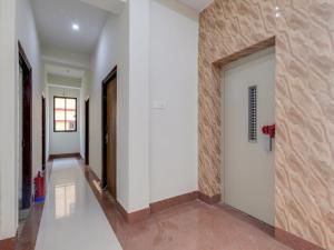 oyo 75217 hotel navya grand