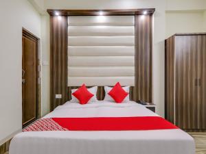 oyo 75217 hotel navya grand
