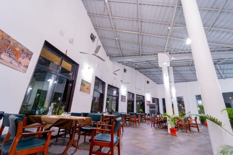 chimur tiger resort at tadoba
