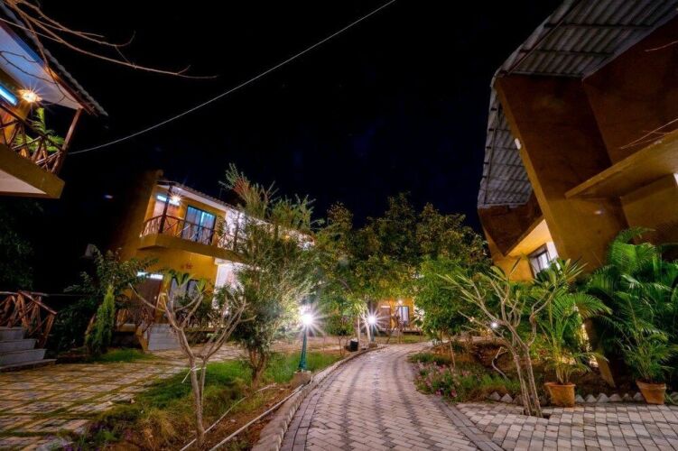 chimur tiger resort at tadoba