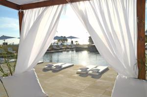 E Hotel Spa & Resort Cyprus,Near Pervolia Beach,4 star