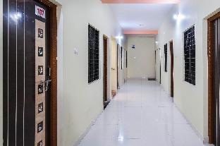 Spot On 76717 Hotel Rr Inn,India>>Chandrapur,2 star