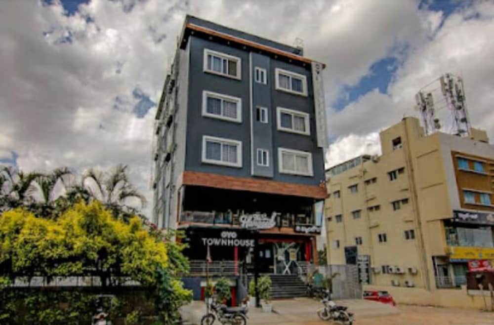 dbr suites rr nagar