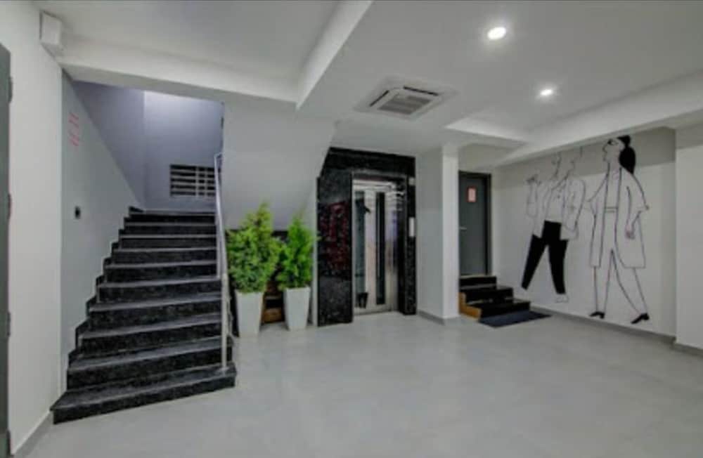 dbr suites rr nagar