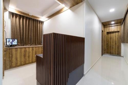 oyo 49524 hotel bhavya