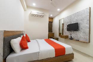 oyo 49524 hotel bhavya