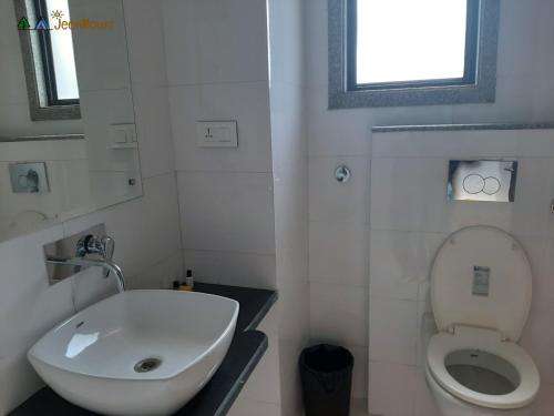 jeenmount heritage boutique hotel