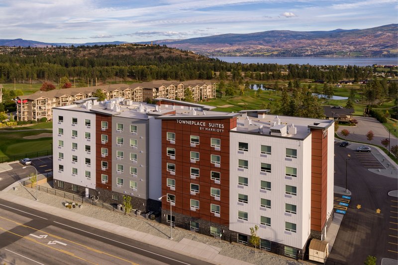 towneplace suites by marriott west kelowna