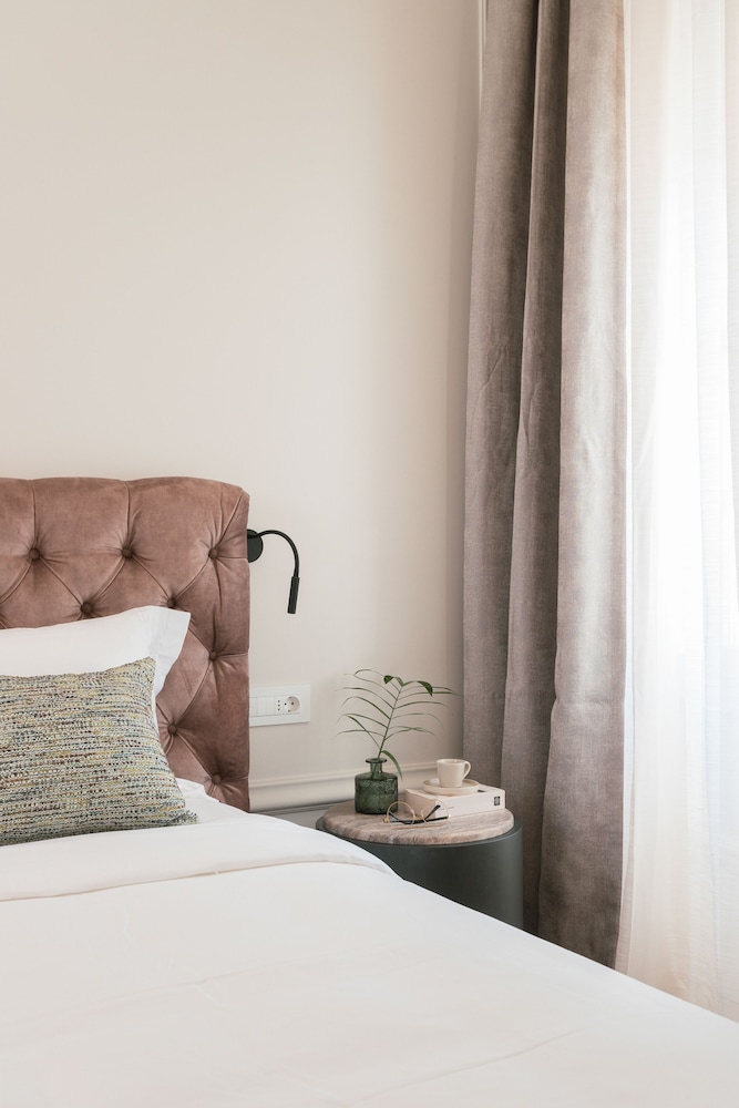 castro hotel syros