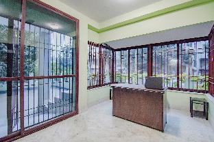 oyo retro residency