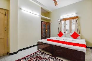 oyo retro residency