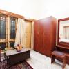 oyo retro residency