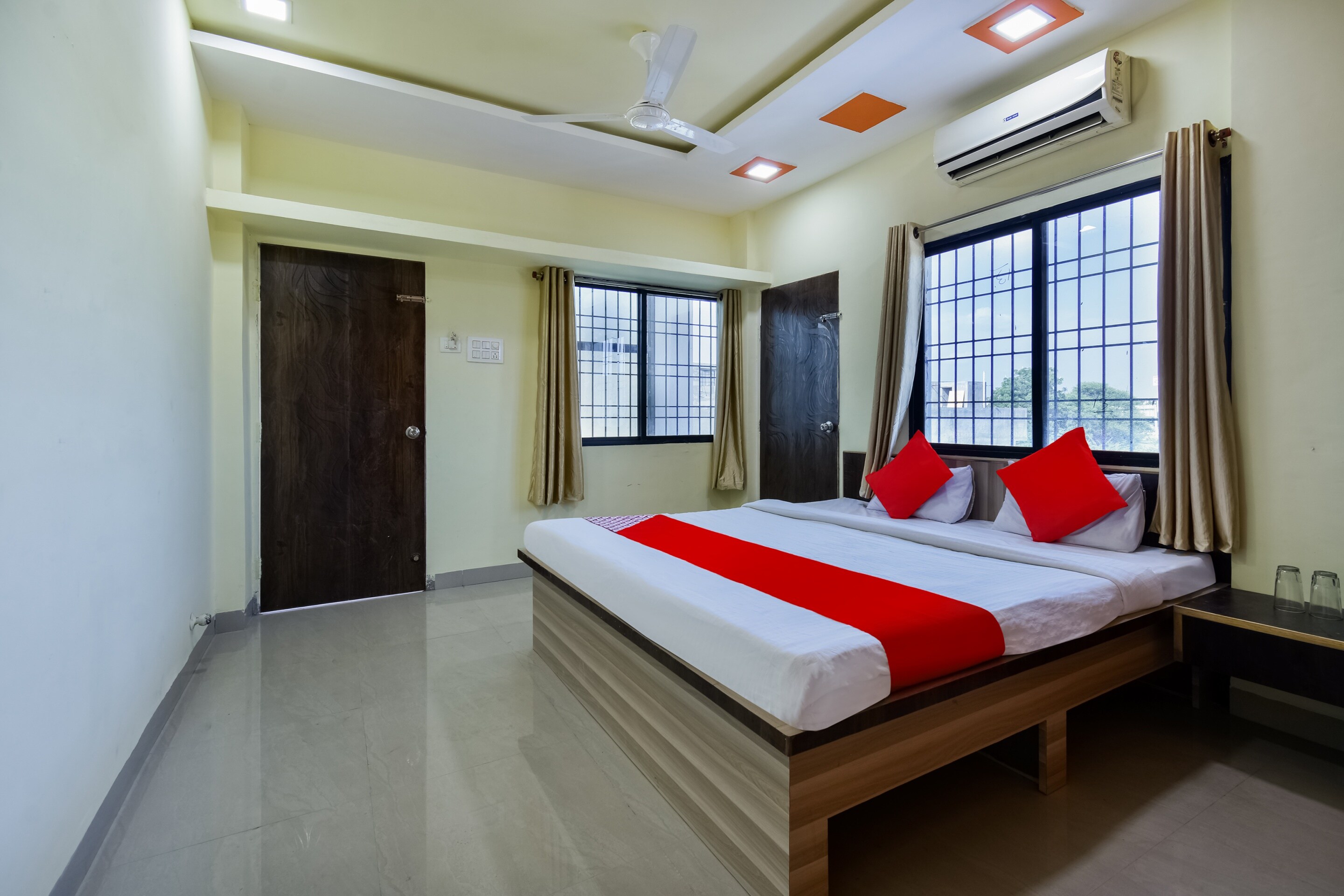 collection o iskcon aurangabad formerly everest inn