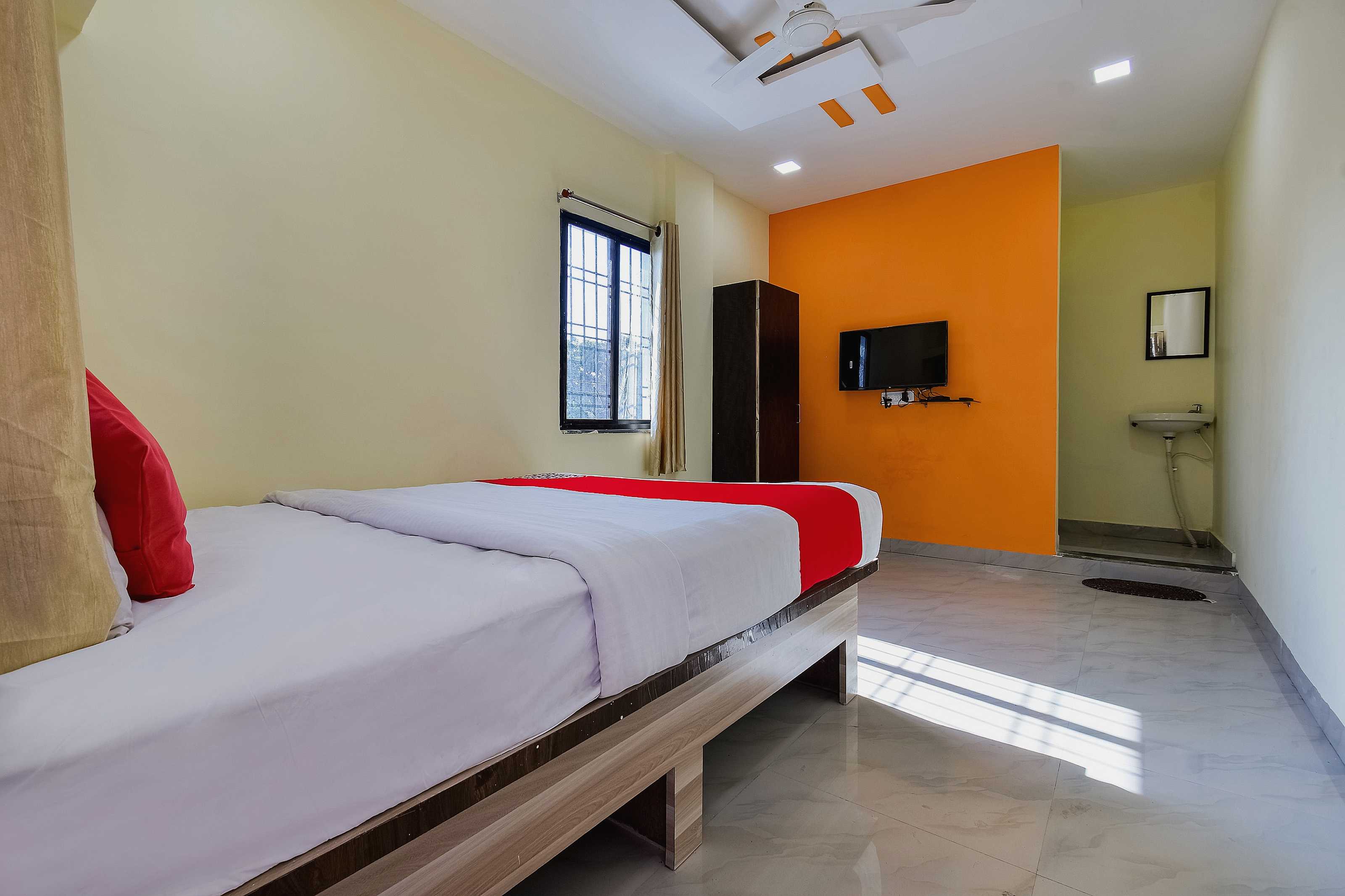 collection o iskcon aurangabad formerly everest inn