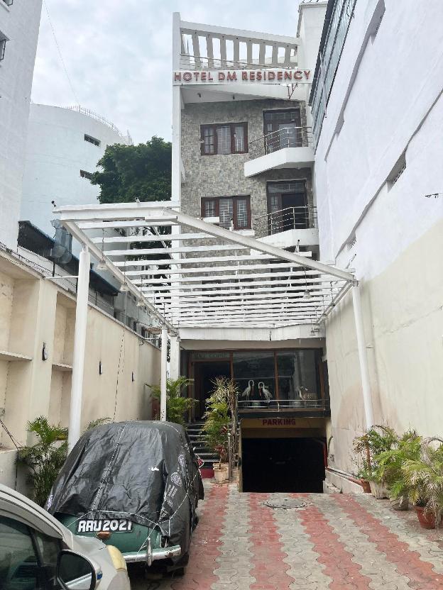 hotel dm residency