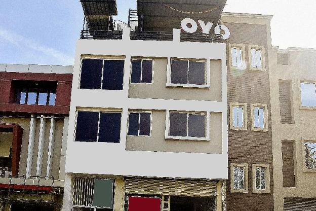 spot on 76453 g star hotel