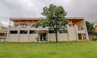treebo sai samrat resort satara