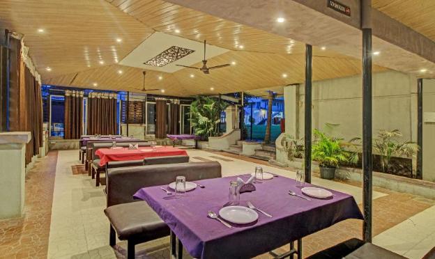 treebo sai samrat resort satara