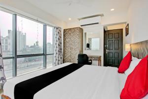 capital o 77851 hotel jr residency