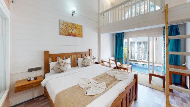 baga hideout premiere