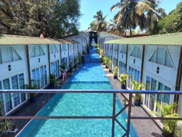 baga hideout premiere