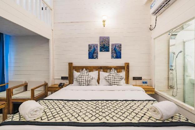 baga hideout premiere