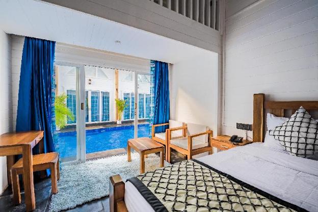 baga hideout premiere